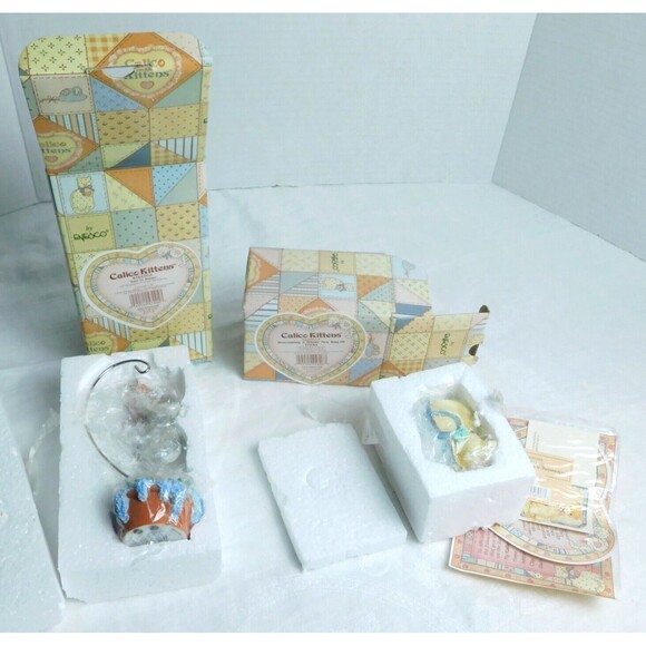 Calico Kittens Enesco Lot of 2 Kitty Figurines 826030A 488666A Boxed NEW NIB - Picture 1 of 14